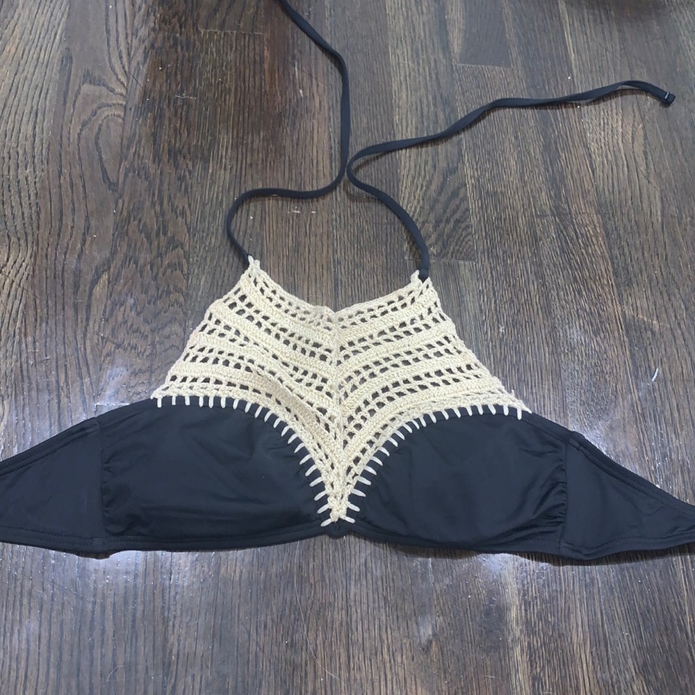 Bikini top